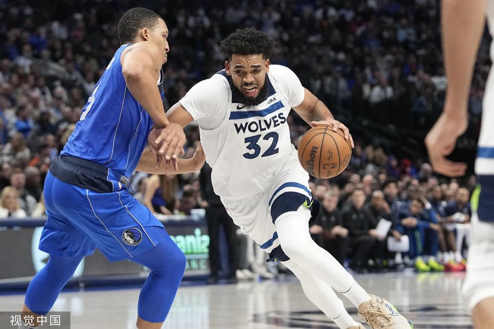 球舞台上的 球舞台上的