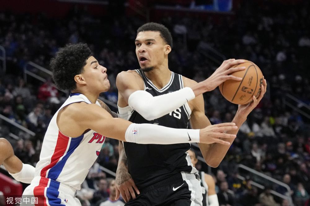 布伦德尔 布伦德尔