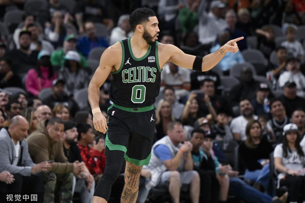 希望以具有 希望以具有